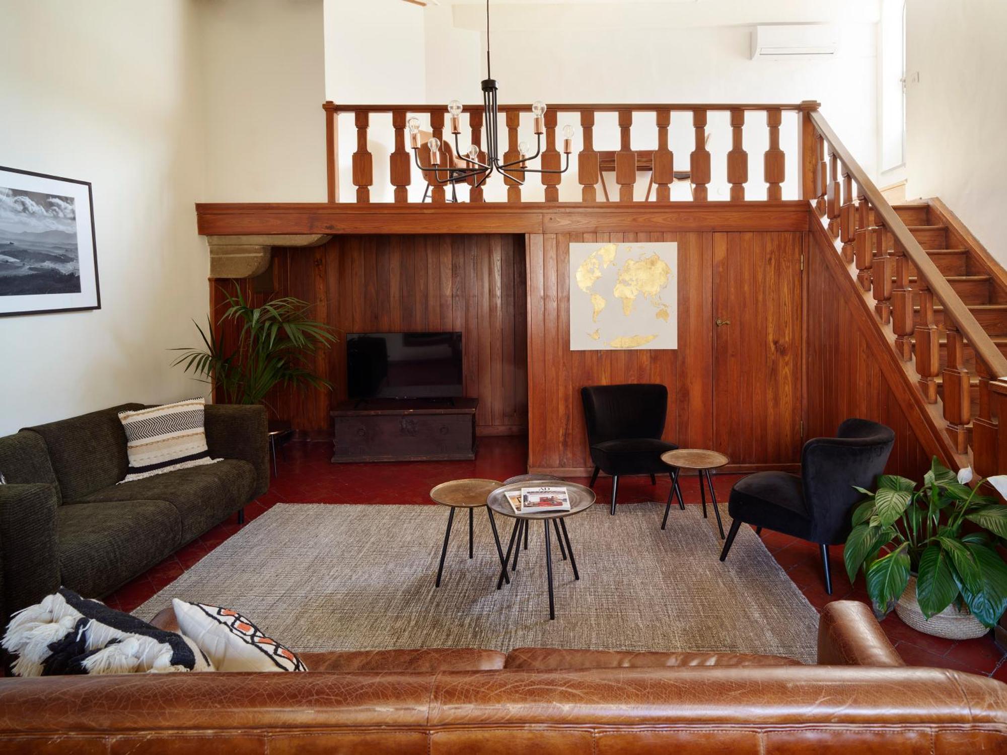 Great Location Just Infront Of Pitti Palace *